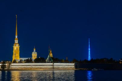 Праздничная подсветка петербургских доминант в честь Чемпионства «Зенита»