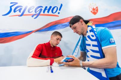 Фан-променад перед матчем «Зенит» — «Црвена Звезда»