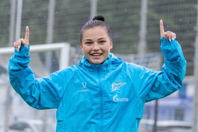 Тренировка женской молодежной команды перед матчем с «Чертаново»-м