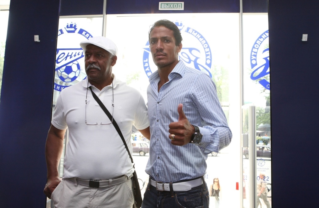 Бруну Алвеш в магазине  «Зенит-Арена»