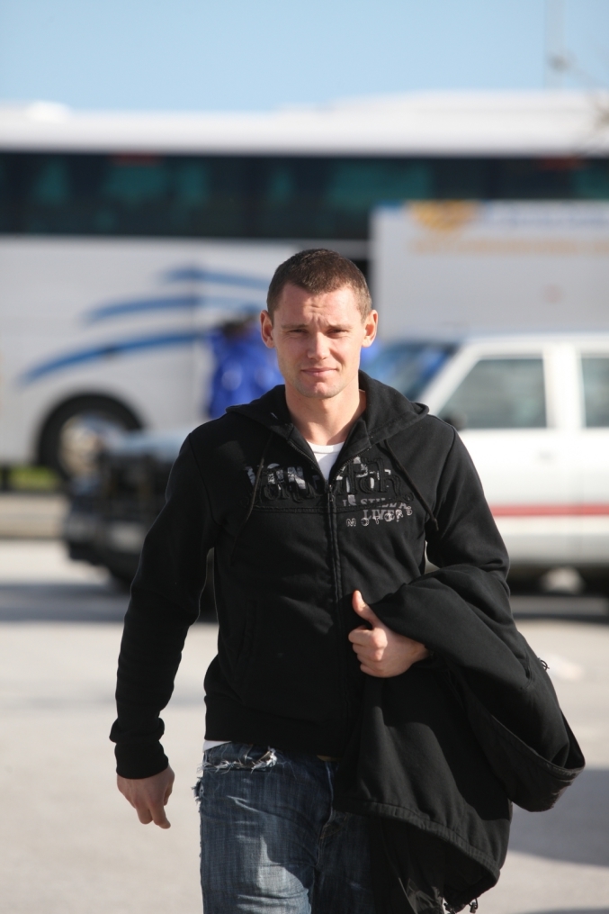 Первый день в команде нового вратаря  Юрия Жевнова