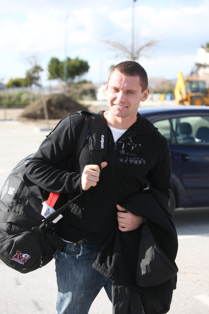 Первый день в команде нового вратаря  Юрия Жевнова