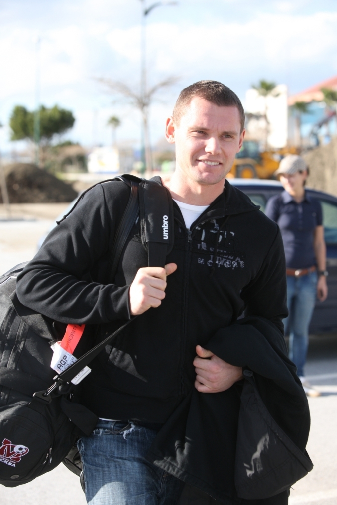 Первый день в команде нового вратаря  Юрия Жевнова