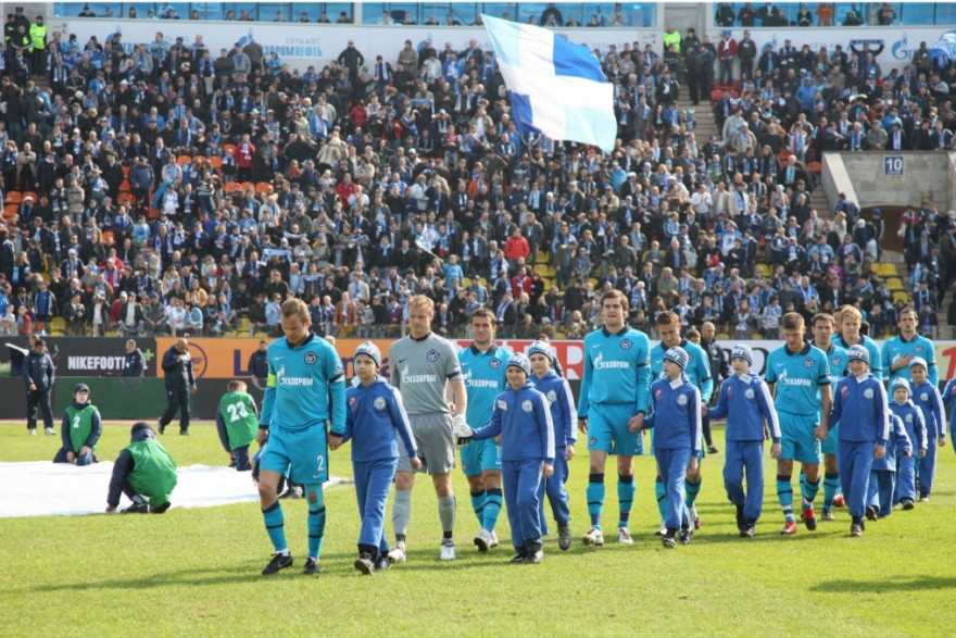 Чемпионат России по футболу 2010: «Зенит» —  «Локомотив»