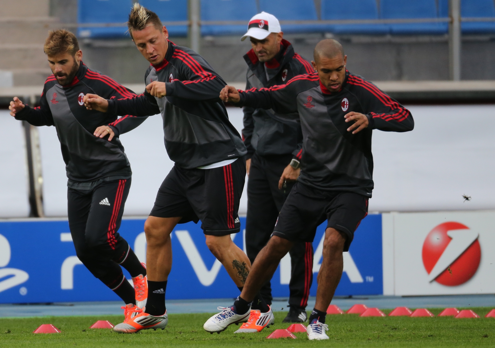Тренировка ФК «Милан» перед матчем Лиги Чемпионов УЕФА ФК «Зенит» — ФК «Милан»