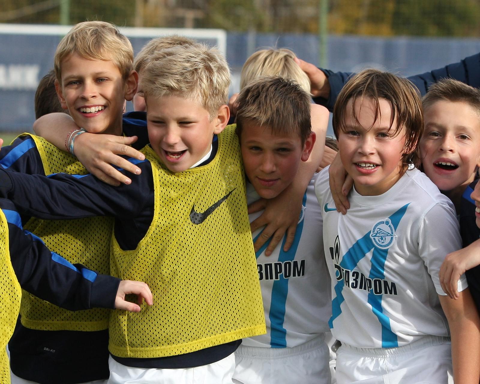 «Зенит» U-10 на турнире Вьюна
