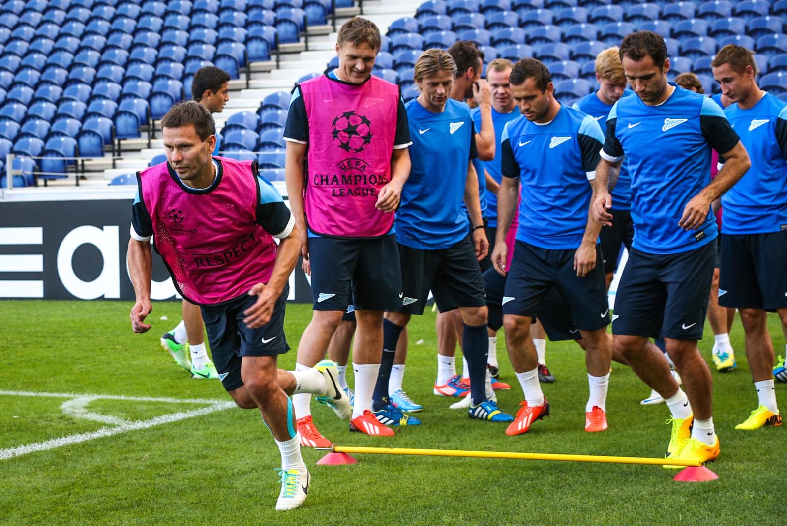 Тренировка «Зенита» перед матчем «Пасуш де Феррейра» — «Зенит».