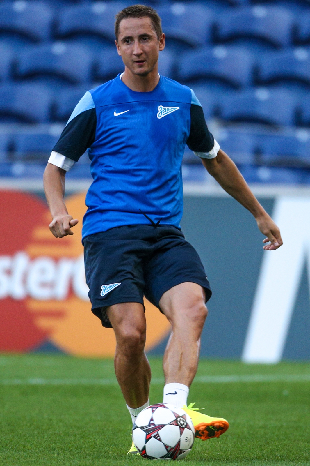 Тренировка «Зенита» перед матчем «Пасуш де Феррейра» — «Зенит».