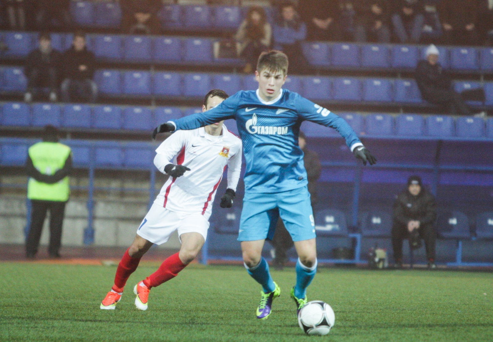 Первенство команд второго дивизиона «Зенит»-2 — «Днепр» (Смоленск)