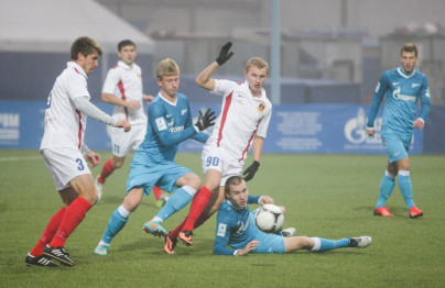 Первенство команд второго дивизиона «Зенит»-2 — «Днепр» (Смоленск)