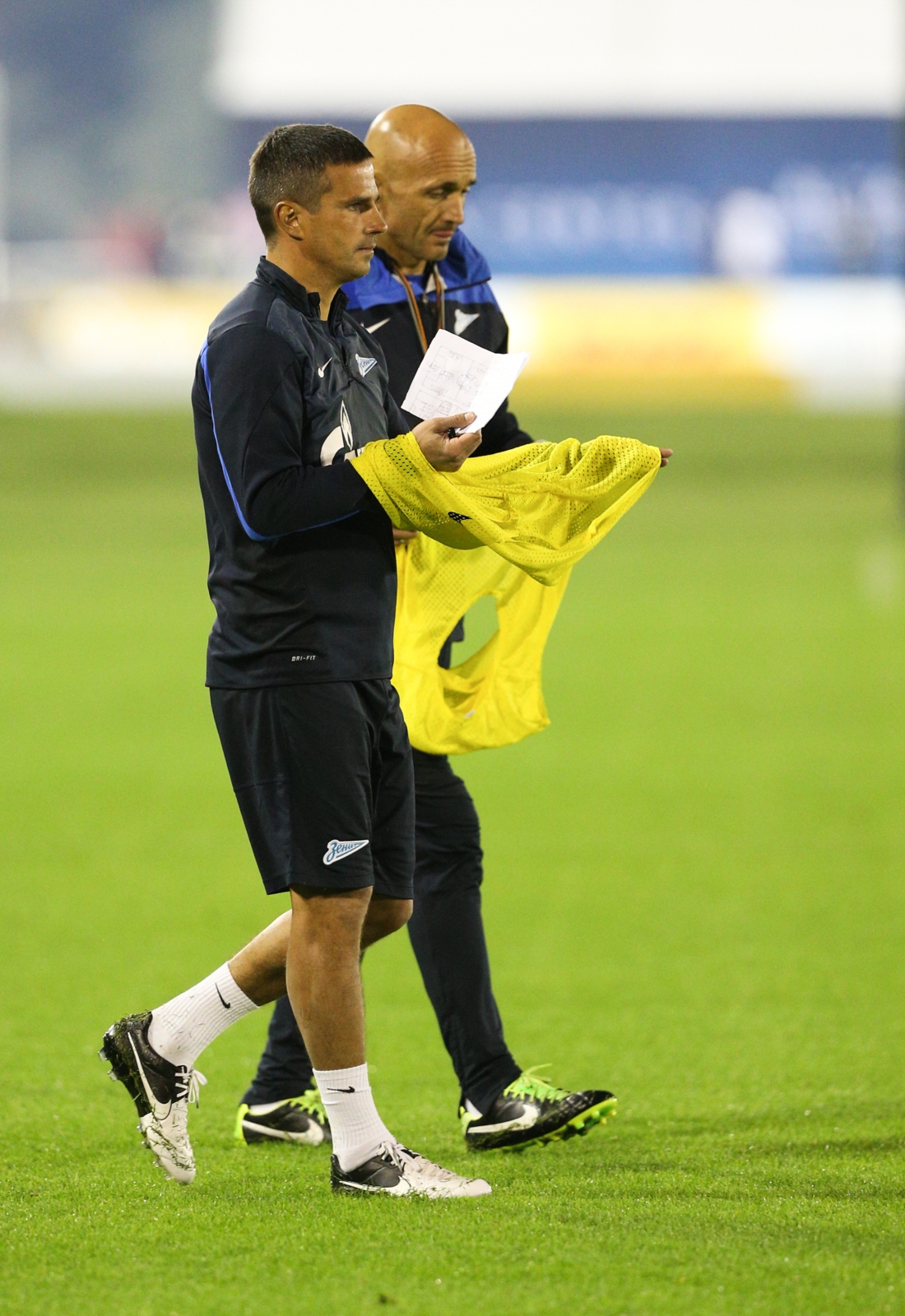 Зимние сборы «Зенита» в Дохе, вечерняя тренировка