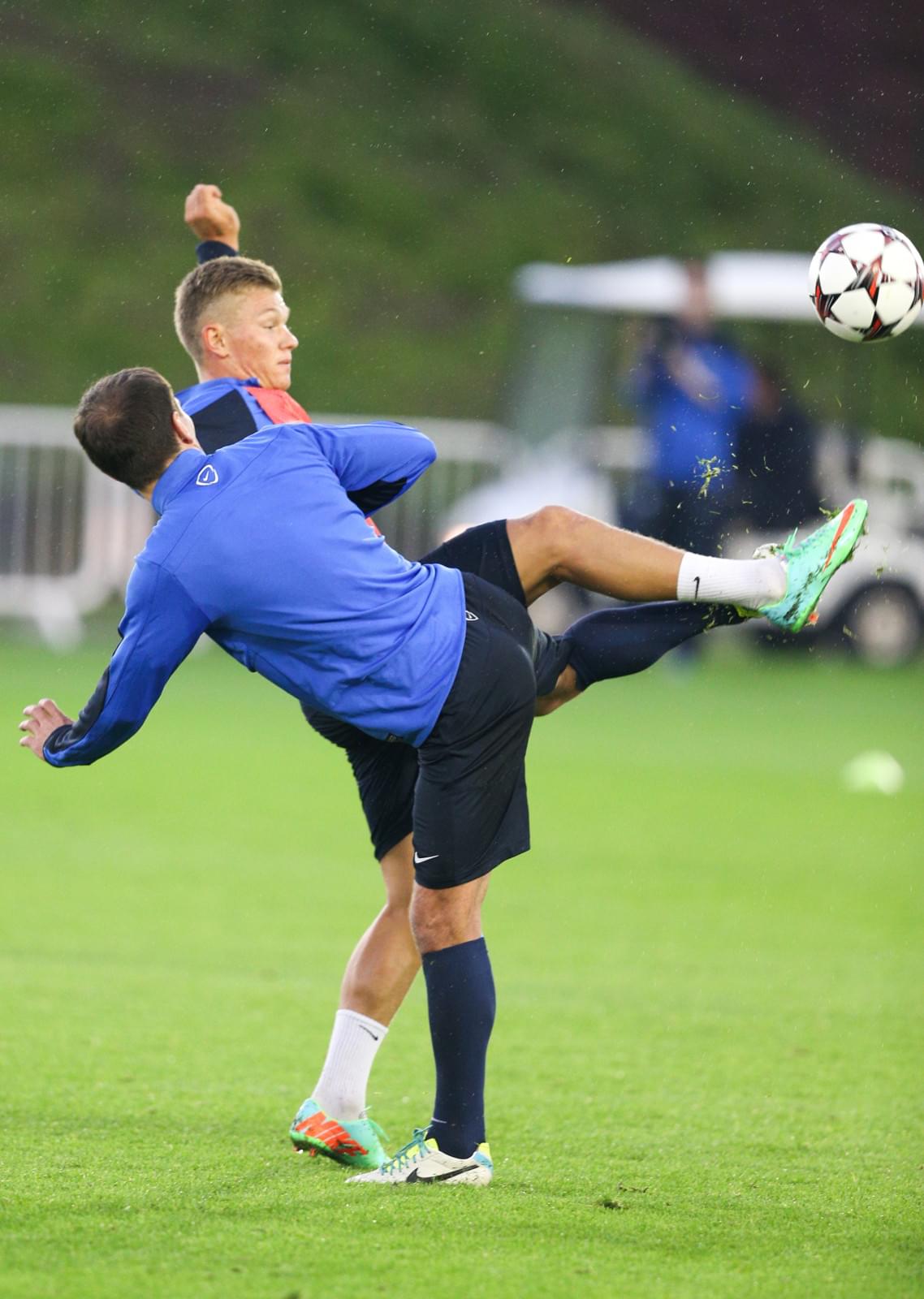 Зимние сборы «Зенита» в Дохе, вечерняя тренировка