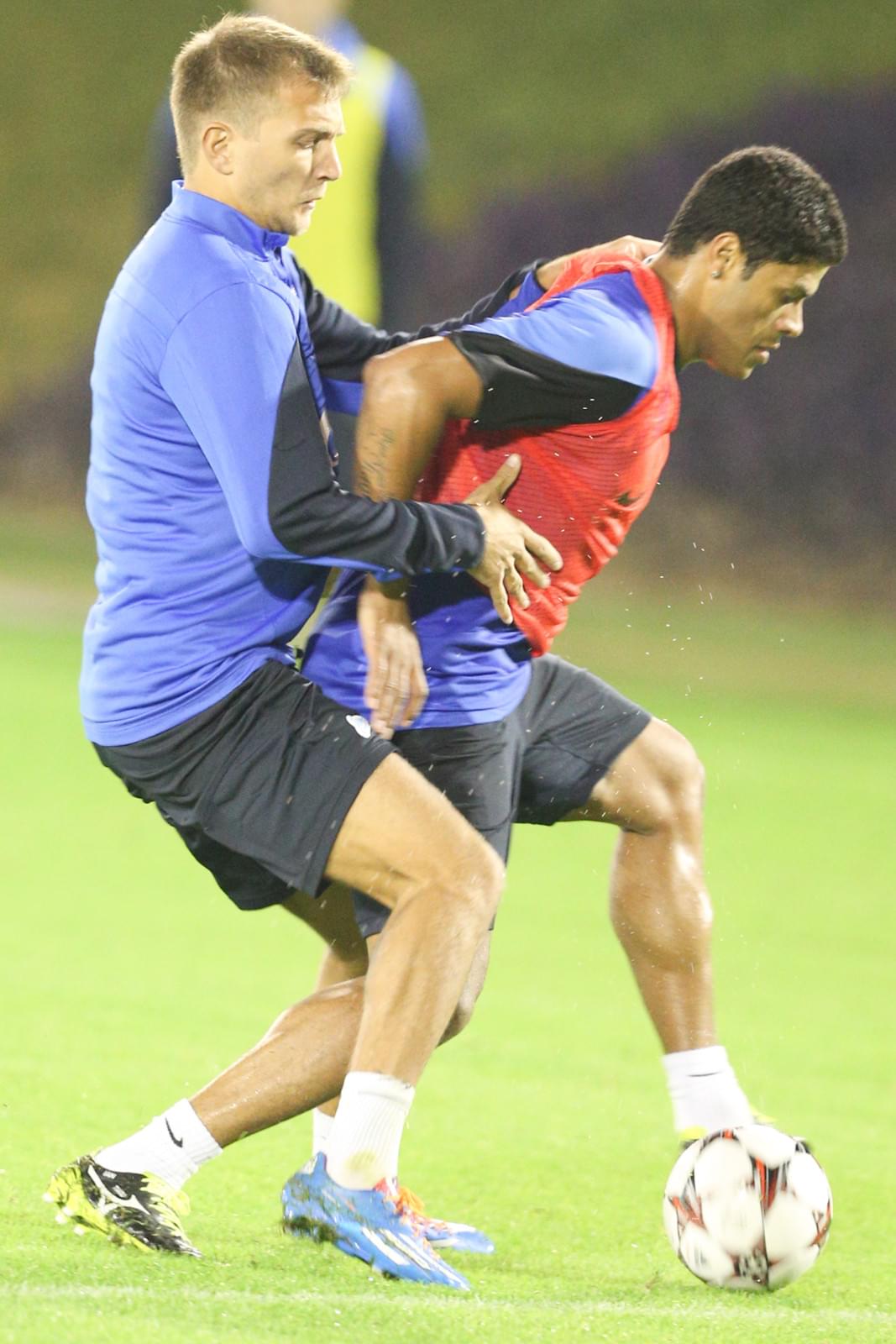 Зимние сборы «Зенита» в Дохе, вечерняя тренировка