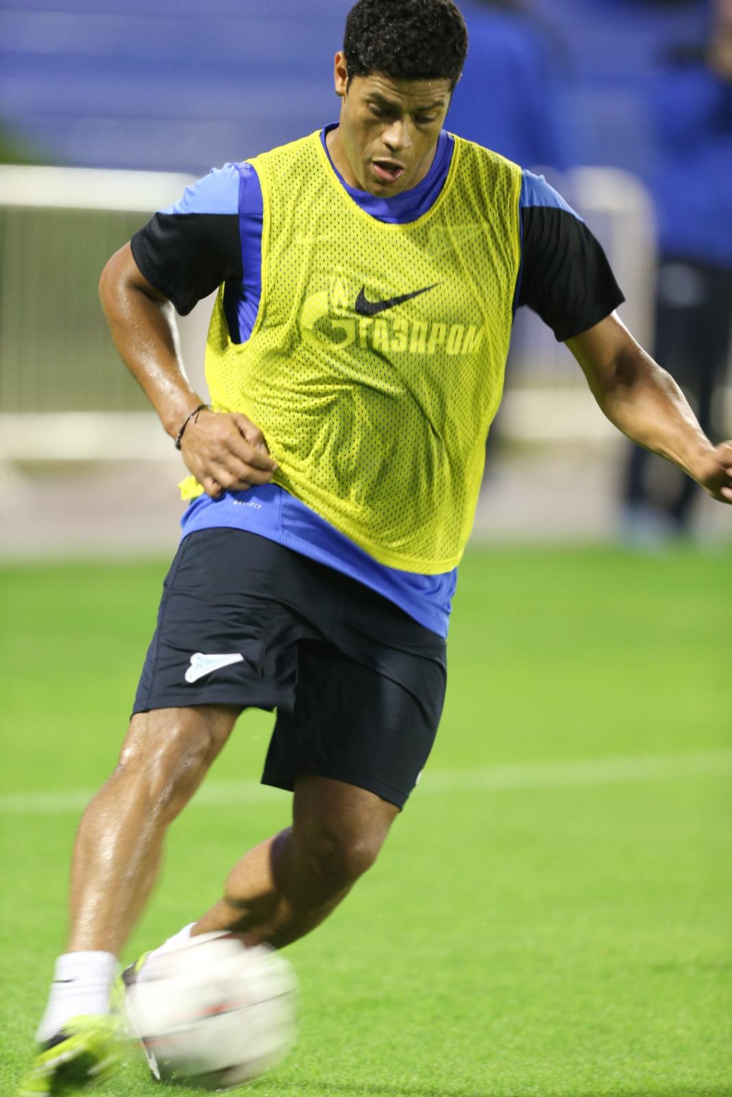 Зимние сборы «Зенита» в Дохе, вечерняя тренировка