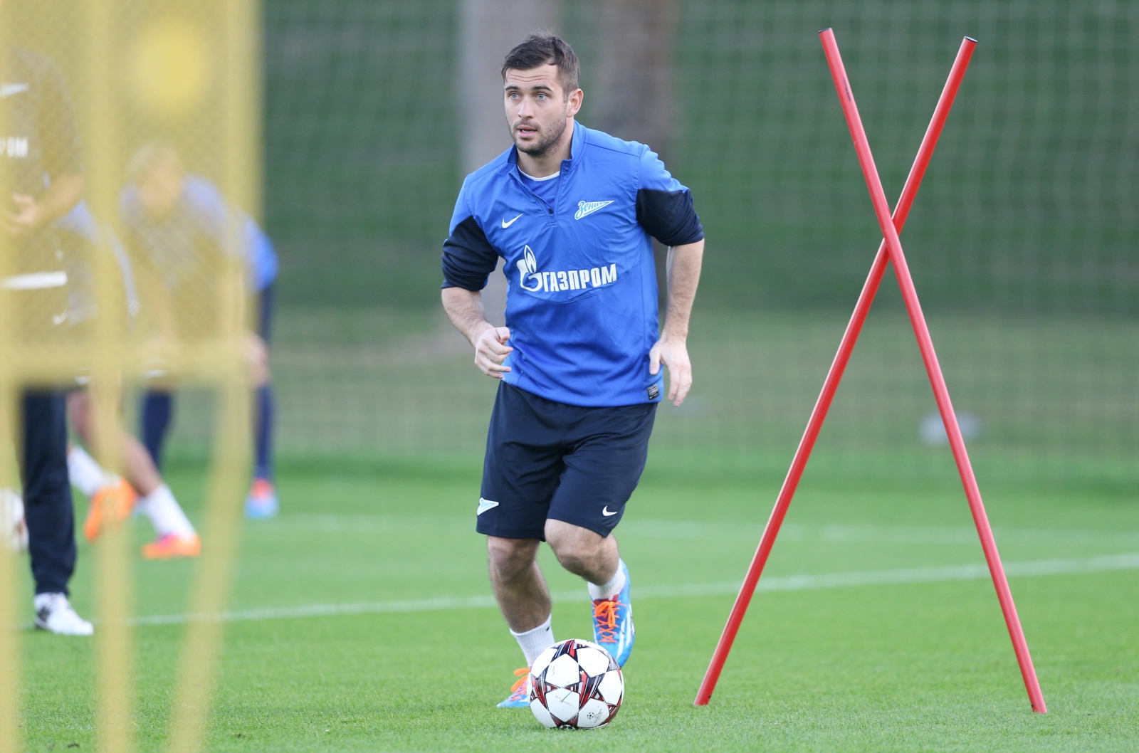 Зимние сборы «Зенита» в Дохе, вечерняя тренировка