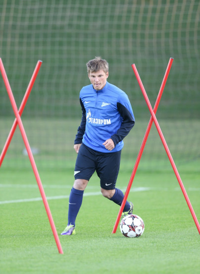 Зимние сборы «Зенита» в Дохе, вечерняя тренировка