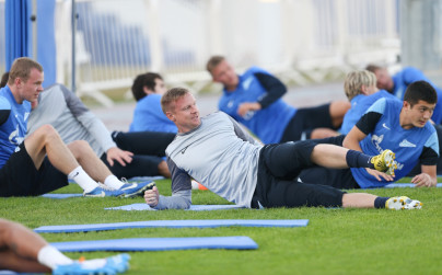 Зимние сборы «Зенита» в Дохе, вечерняя тренировка