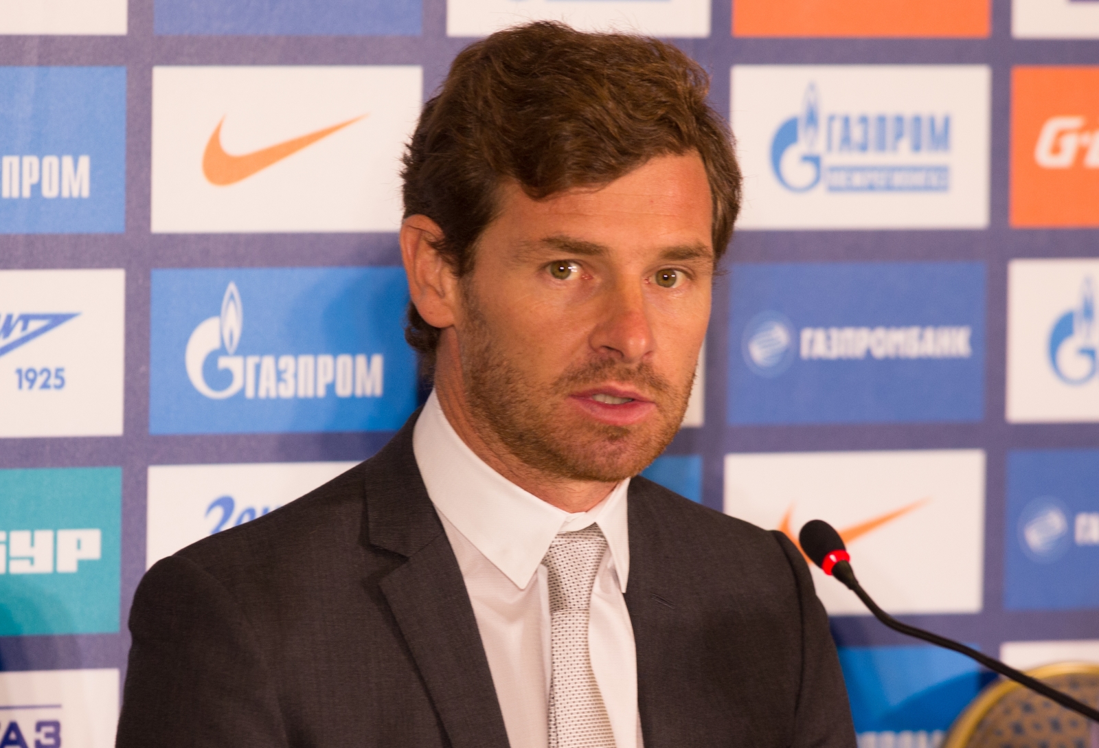 Представление нового главного тренера Андре Виллаш-Боаша