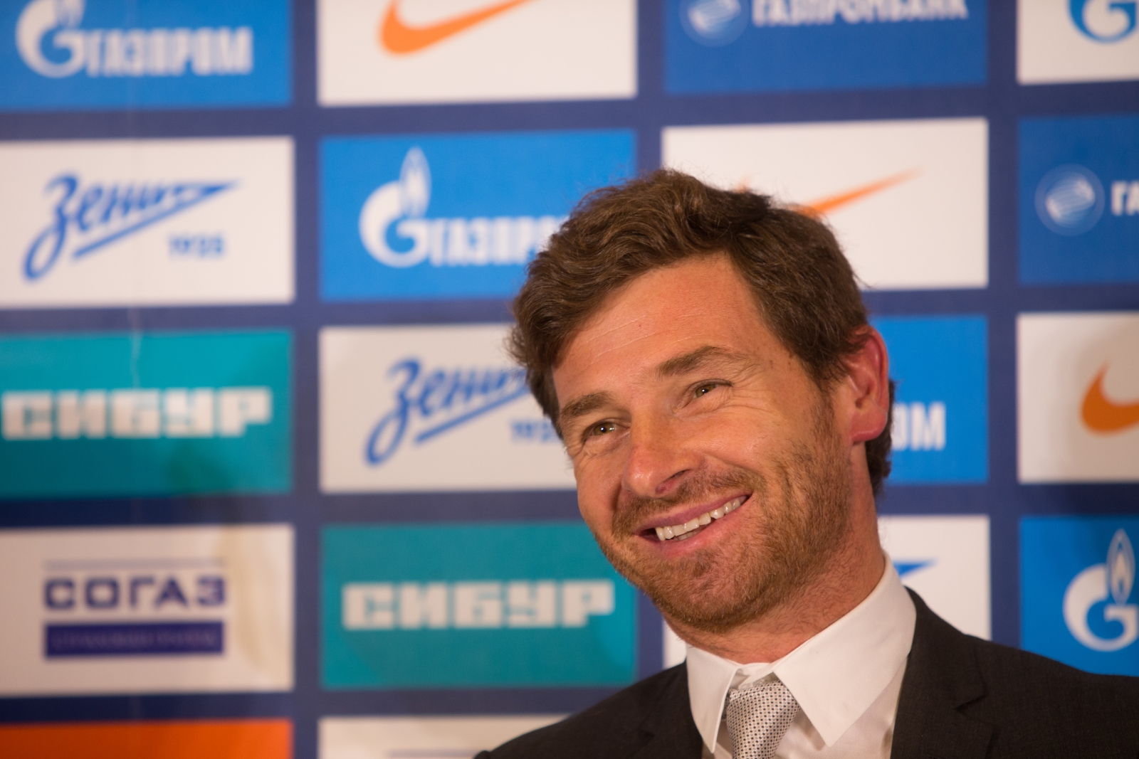 Представление нового главного тренера Андре Виллаш-Боаша