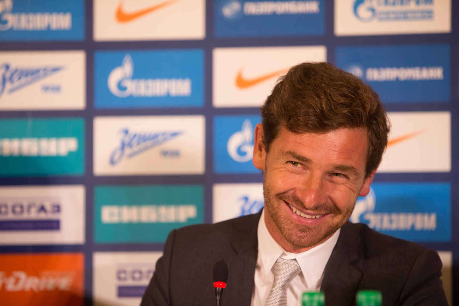 Представление нового главного тренера Андре Виллаш-Боаша