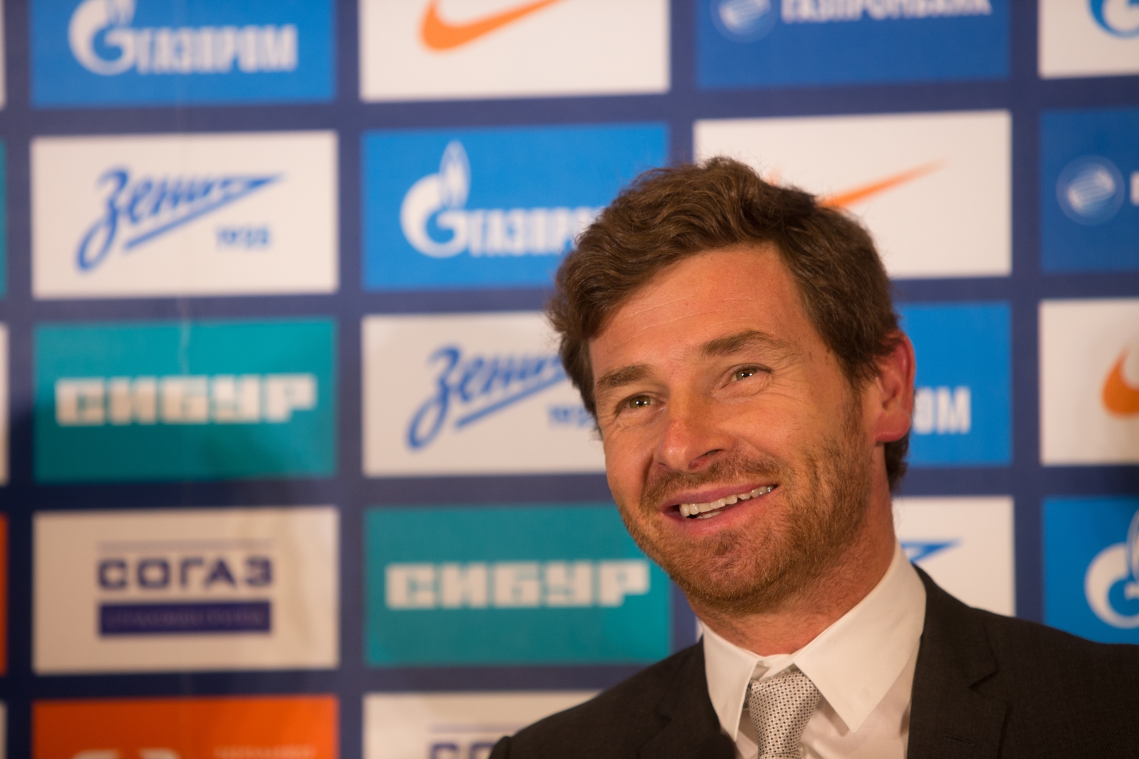 Представление нового главного тренера Андре Виллаш-Боаша