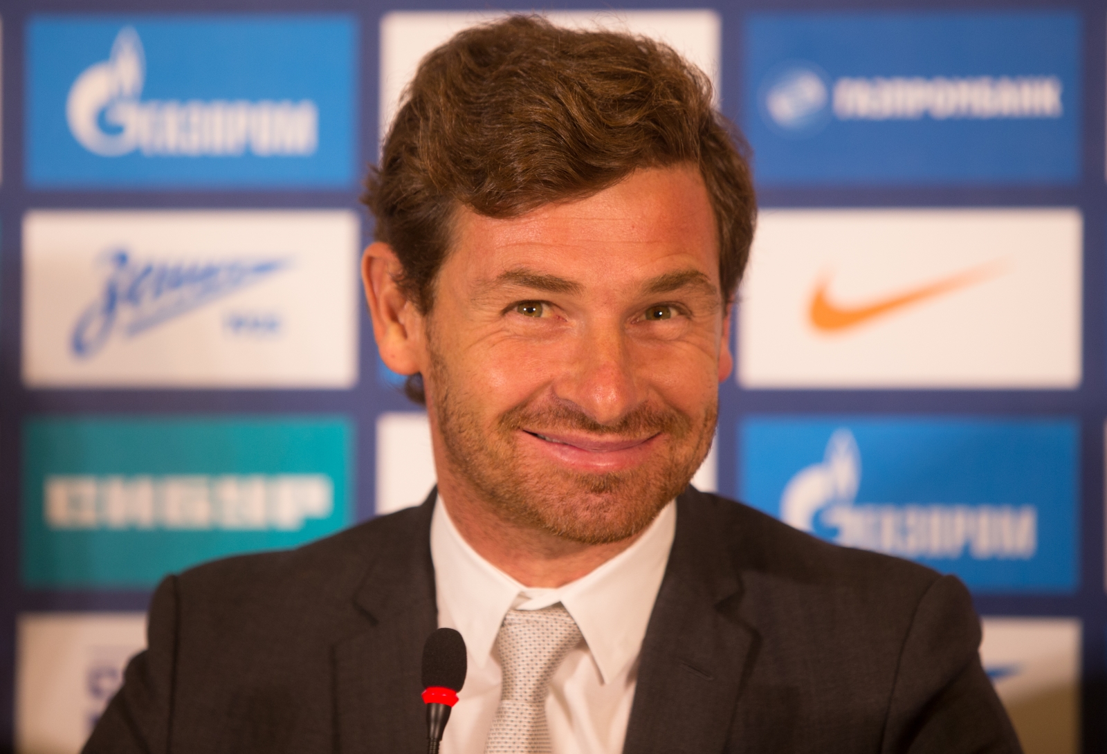 Представление нового главного тренера Андре Виллаш-Боаша