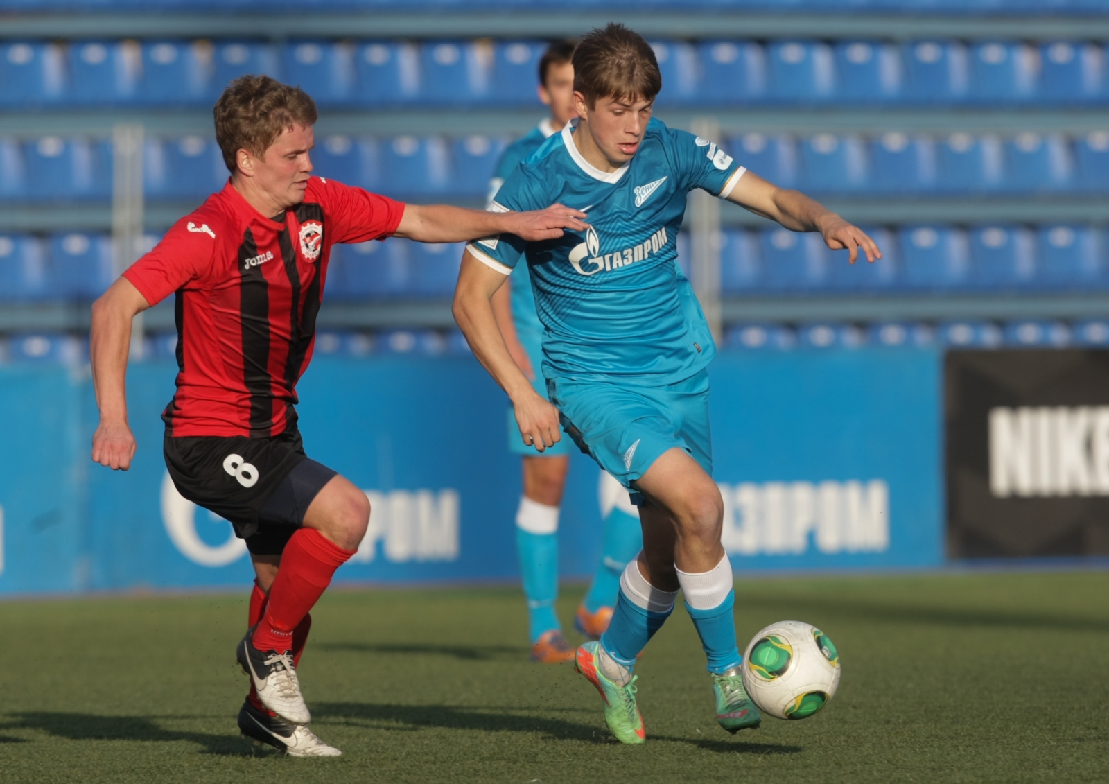 Футбольный матч «Зенит-2» — «Знамя Труда»