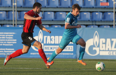 Футбольный матч «Зенит-2» — «Знамя Труда»