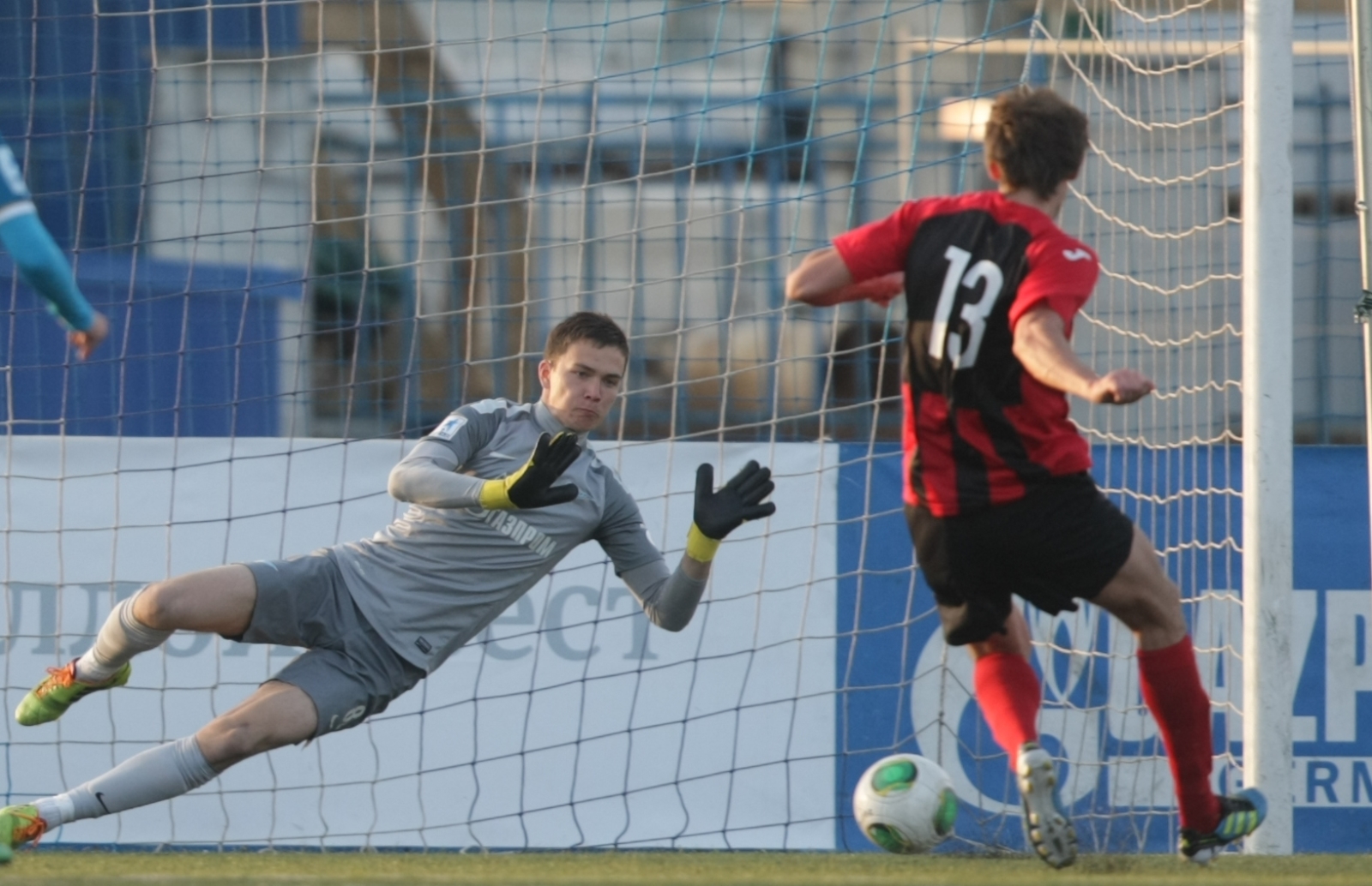 Футбольный матч «Зенит-2» — «Знамя Труда»