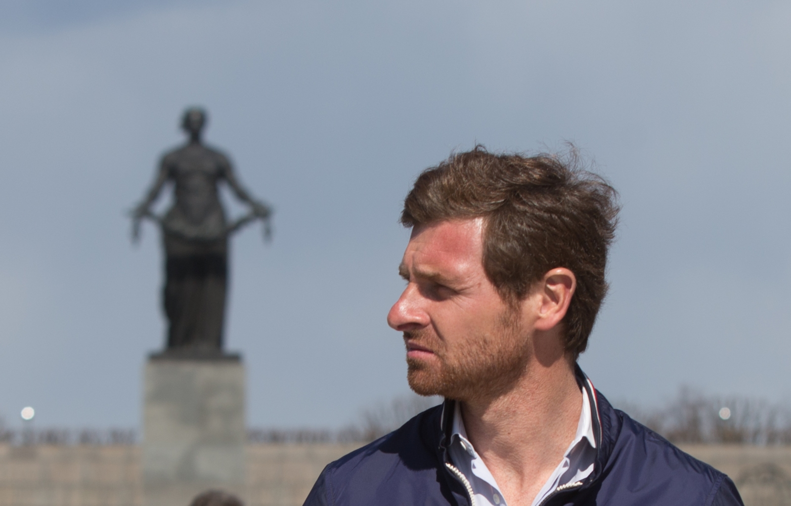 Зенитовцы возложили цветы к монументу «Мать-Родина»