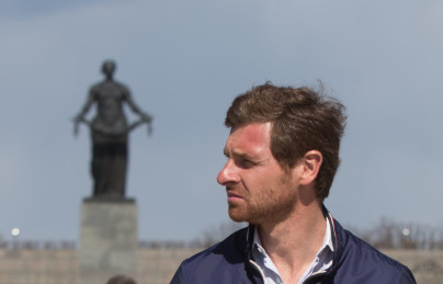 Зенитовцы возложили цветы к монументу «Мать-Родина»