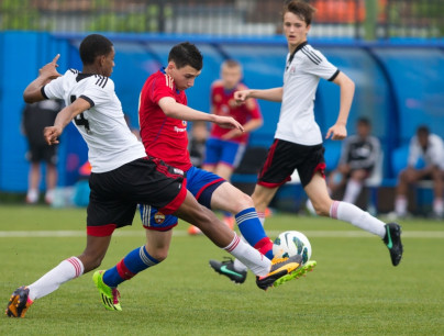 Первый день 9-го турнира памяти Юрия Морозова