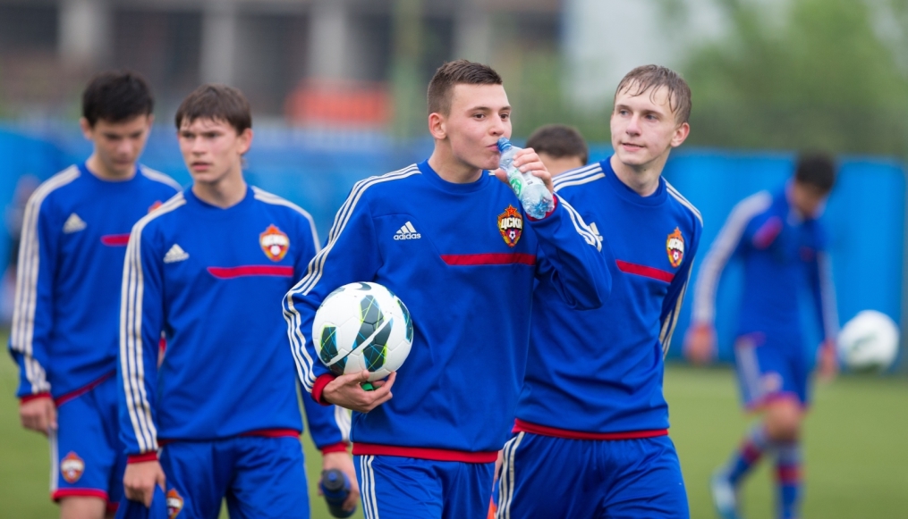 Первый день 9-го турнира памяти Юрия Морозова