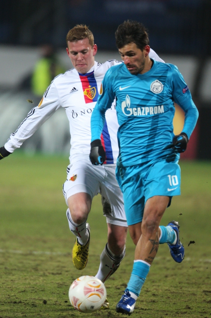 Лига Европы УЕФА 2012/2013, «Зенит» — «Базель»