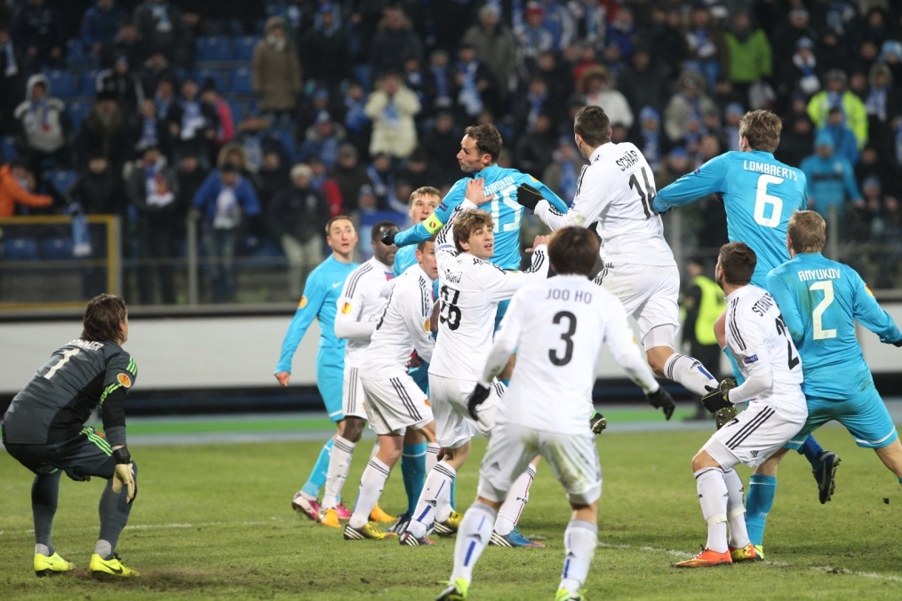 Лига Европы УЕФА 2012/2013, «Зенит» — «Базель»