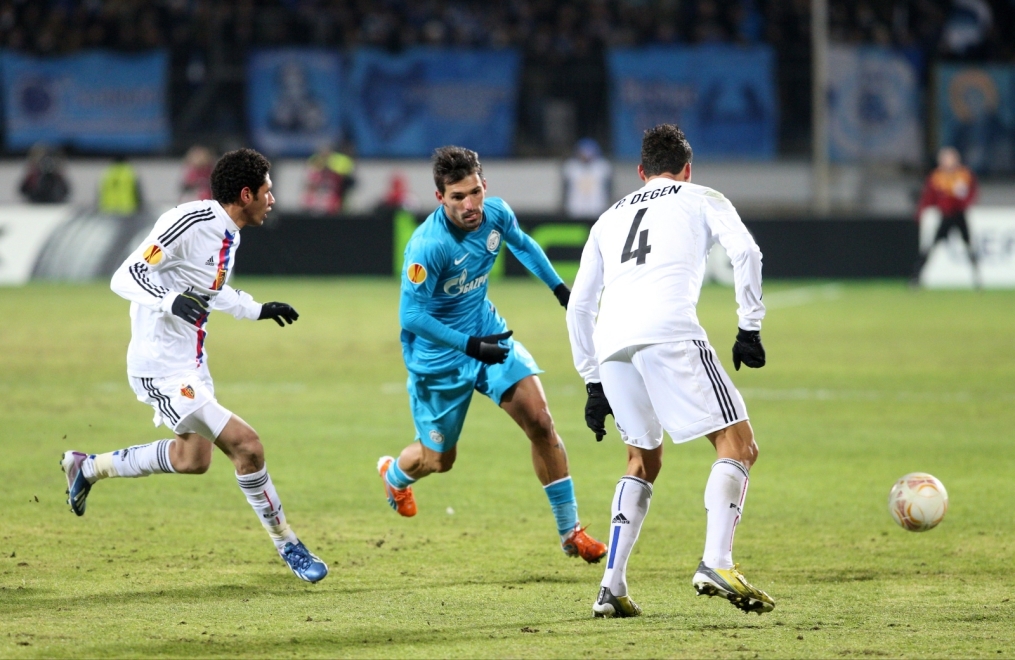 Лига Европы УЕФА 2012/2013, «Зенит» — «Базель»