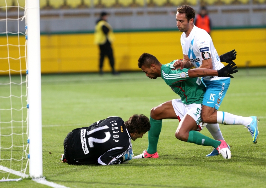 Чемпионат России  2012/2013, «Терек» — «Зенит»