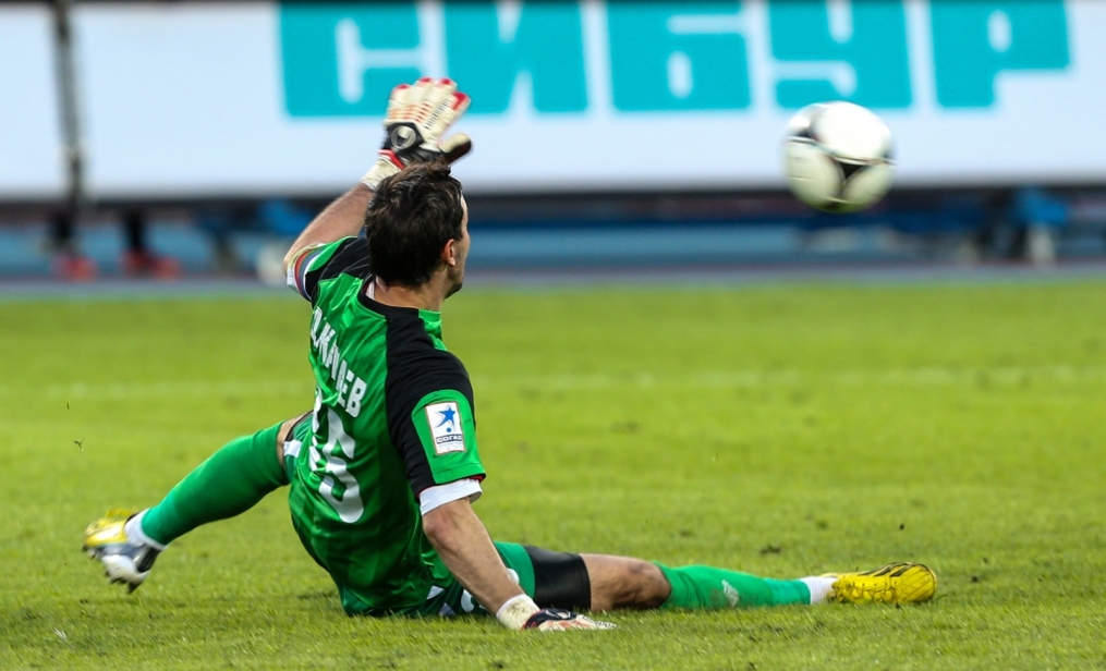 Чемпионат России 2012/2013,  «Зенит» — «Алания».