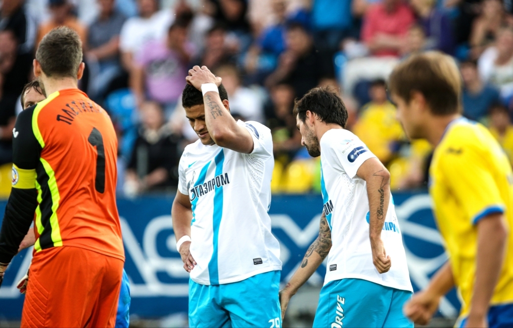 Чемпионат России 2012/2013, «Ростов» — «Зенит»