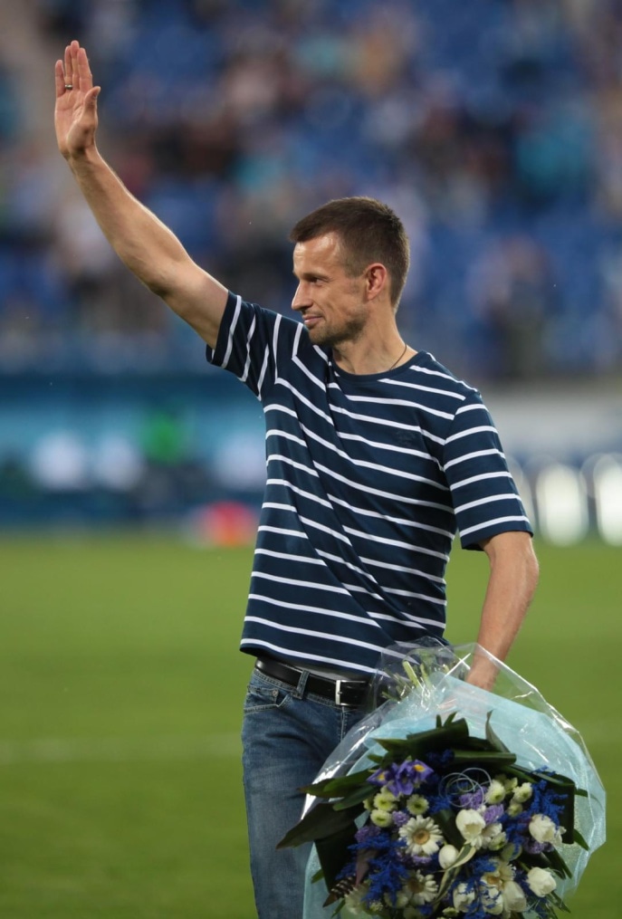 Последний выход Сергея Семака, полузащитника ФК «Зенит» на поле стадиона «Петровский»