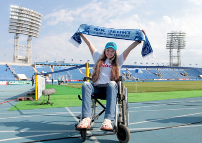 Инвалид-колясочник, болельщица Зенита Алина Шевцова