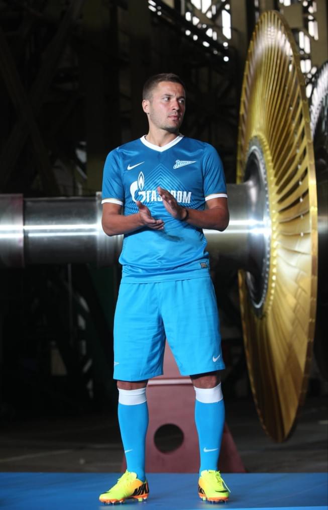 Презентация игровой формы ФК «Зенит» на сезон-2013/14