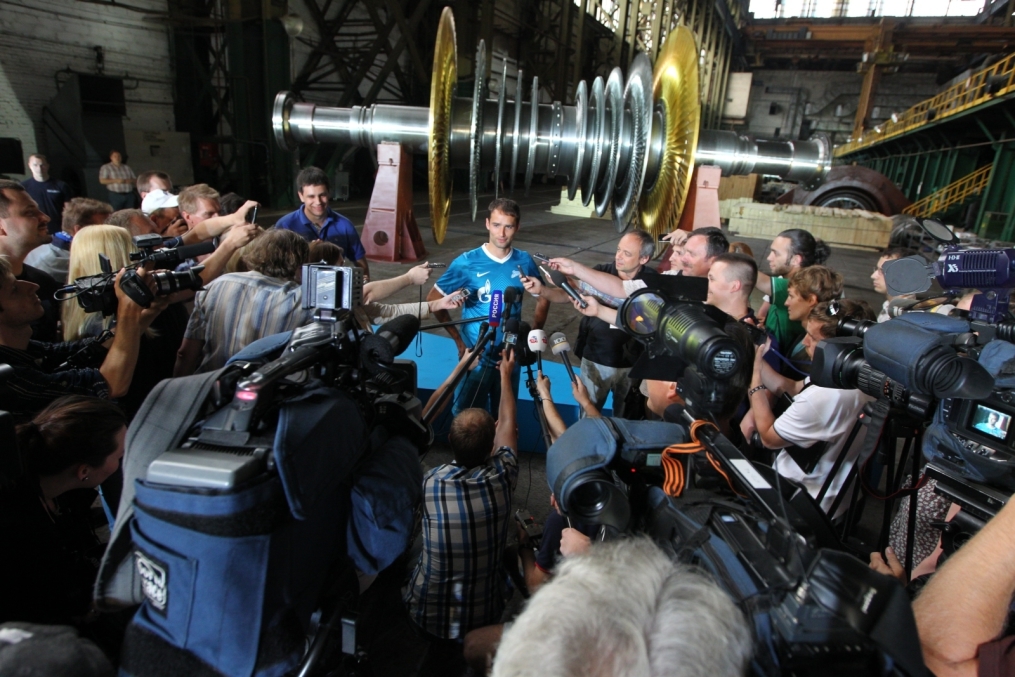 Презентация игровой формы ФК «Зенит» на сезон-2013/14