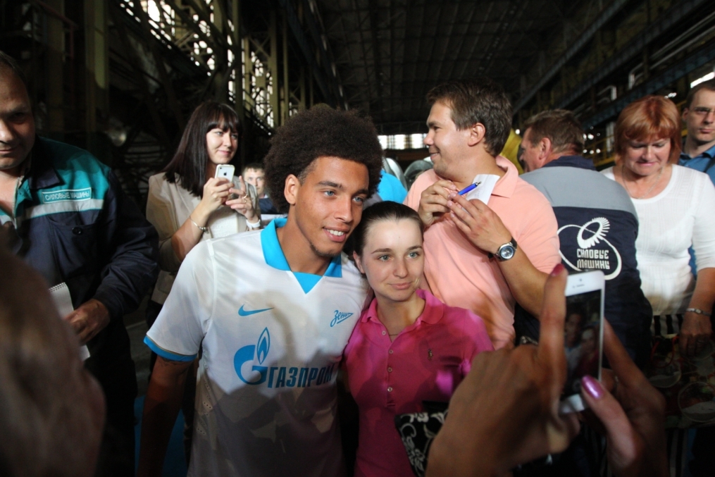 Презентация игровой формы ФК «Зенит» на сезон-2013/14