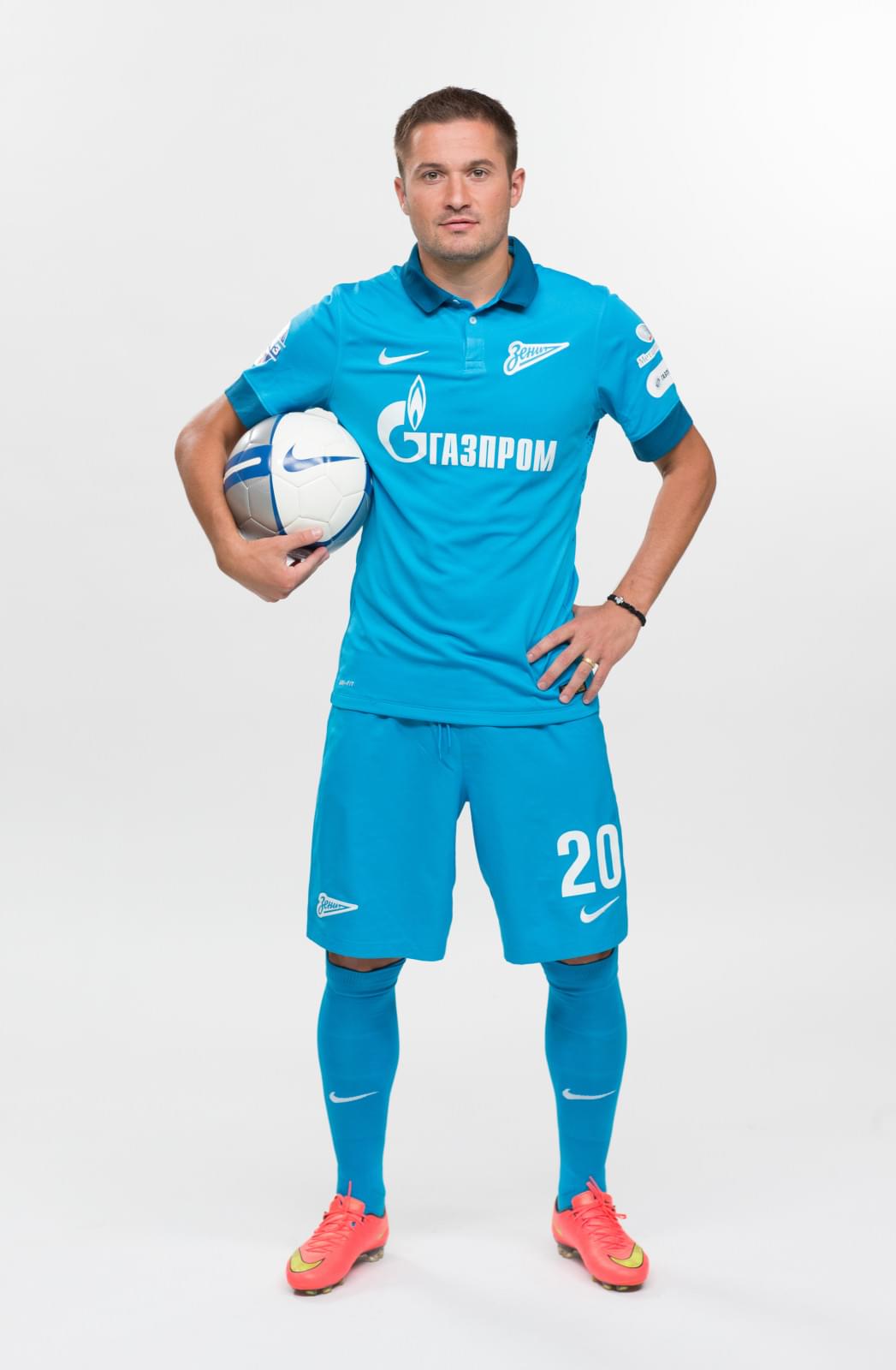 Фотосессия футболистов и тренеров основного состава ФК «Зенит» сезона 2014/2015