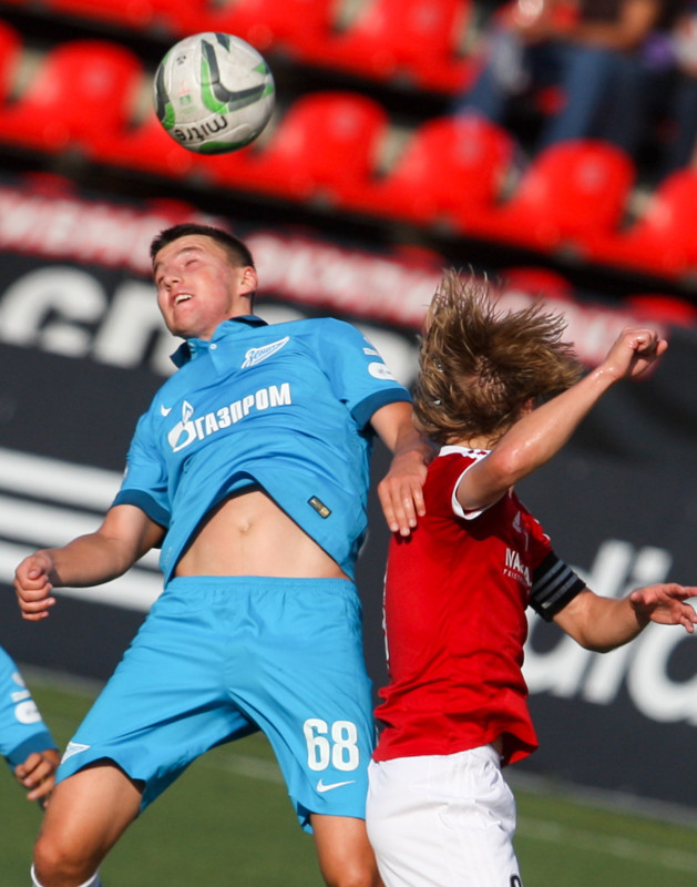 Первенство ПФЛ России, 2014/15, «Текстильщик» — «Зенит»-2