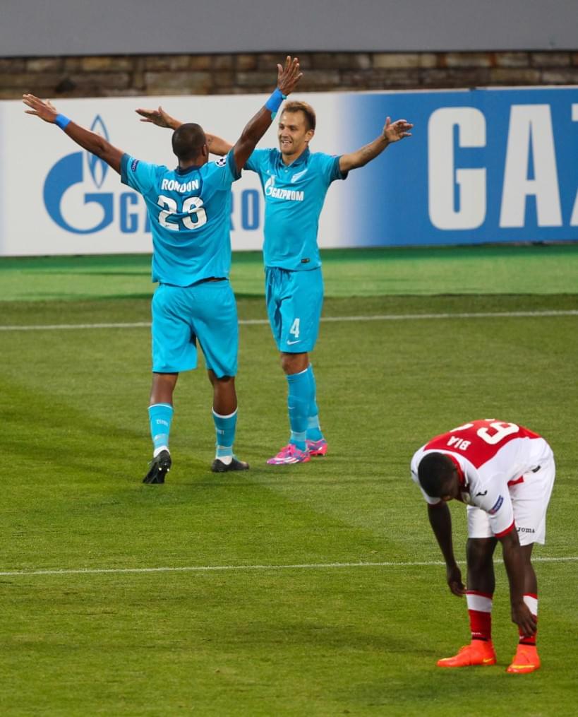 Лига чемпионов УЕФА, 2014/15, «Зенит» — «Стандард»