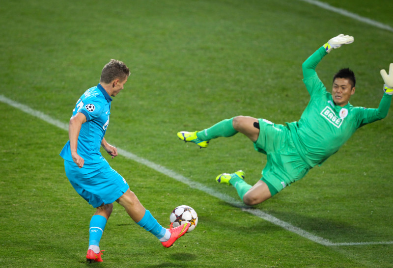 Лига чемпионов УЕФА, 2014/15, «Зенит» — «Стандард»