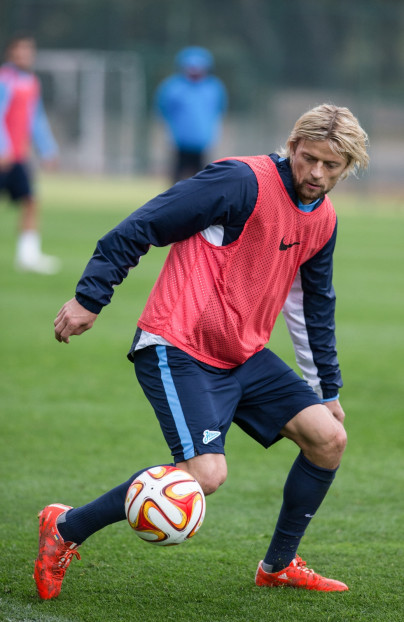 Сборы в Испании: 8 февраля, вечерняя тренировка