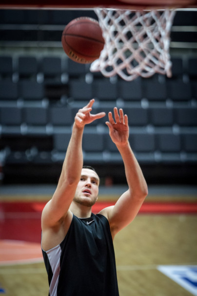 Тренировка основного состава БК «Зенит»